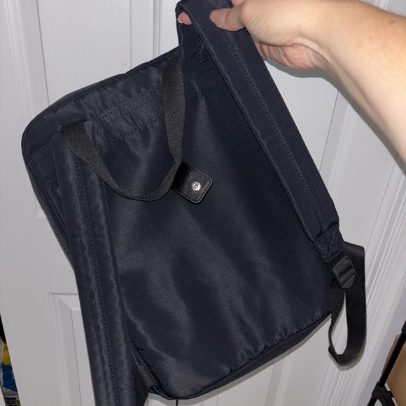 Black backpack - Picture 2 of 4